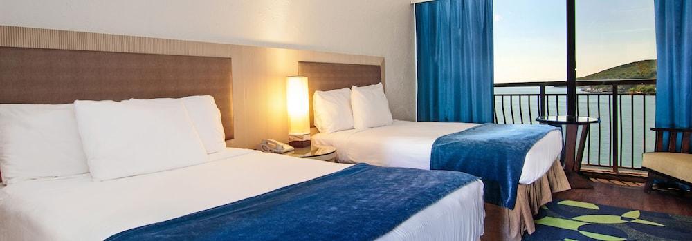 שארלוט אמלי Windward Passage Hotel מראה חיצוני תמונה