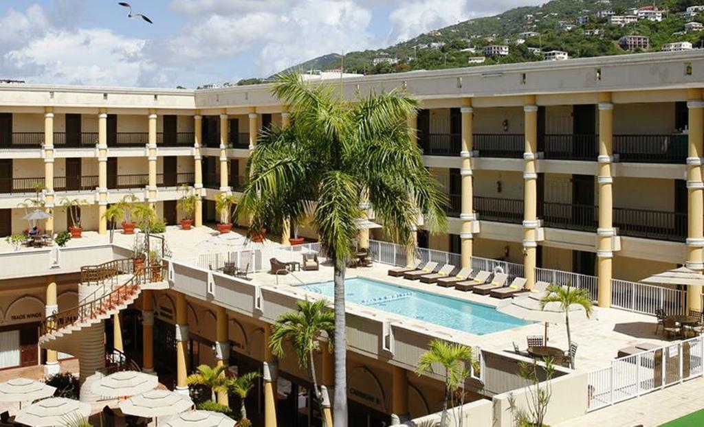 שארלוט אמלי Windward Passage Hotel מראה חיצוני תמונה