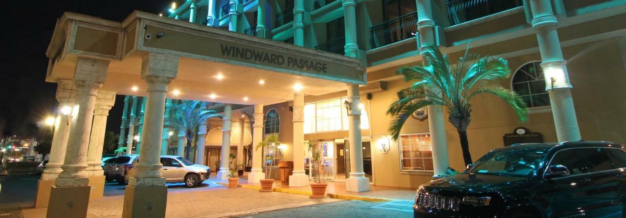 שארלוט אמלי Windward Passage Hotel מראה חיצוני תמונה