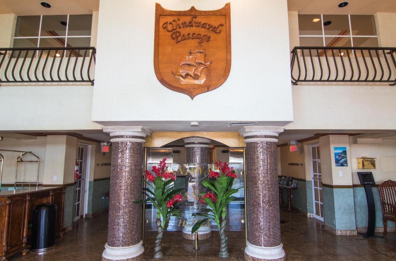 שארלוט אמלי Windward Passage Hotel מראה חיצוני תמונה